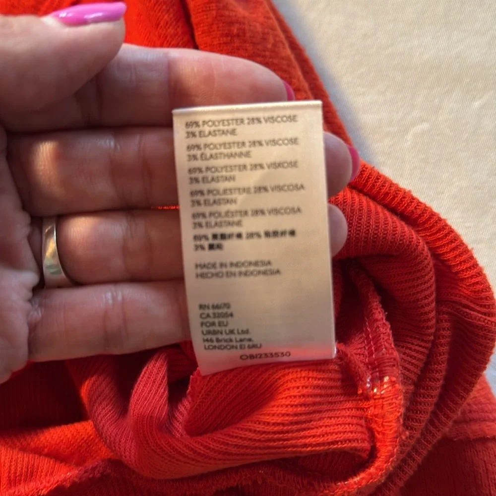 Urban Outfitters Orange Cropped Long Sleeve Cardigan - Picture 5 of 5